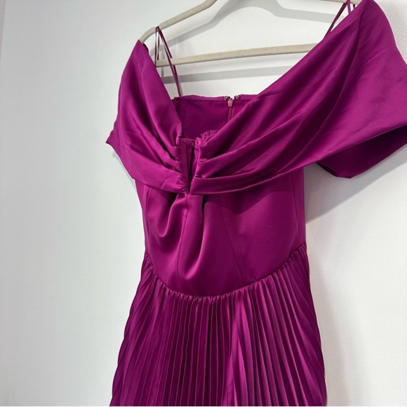 NEW Anthropologie Amur Tilly Pleated Off Shoulder Mini Dress Purple NWT - Picture 5 of 8